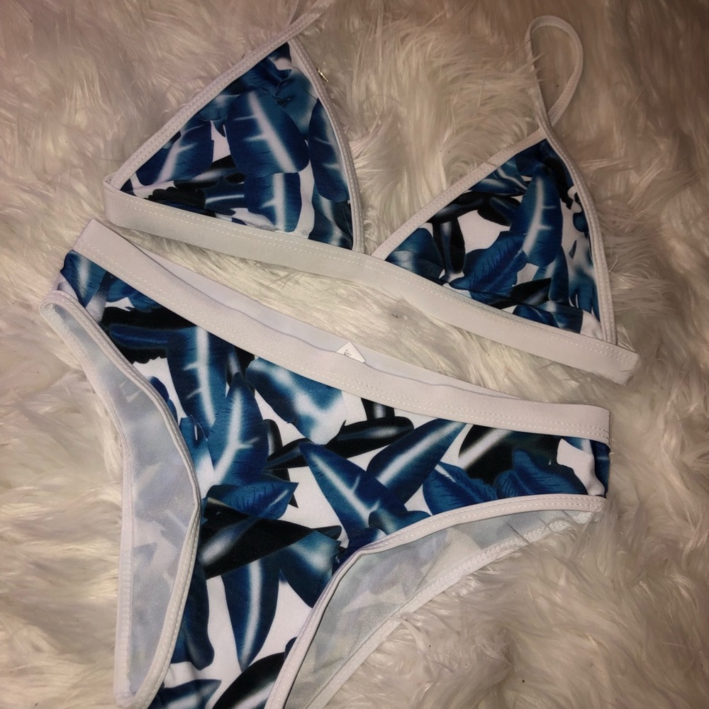 NWT ZAFUL floral bikini